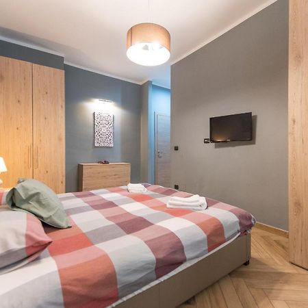 Top Living Apartments - Casa Valentino Турин Екстер'єр фото